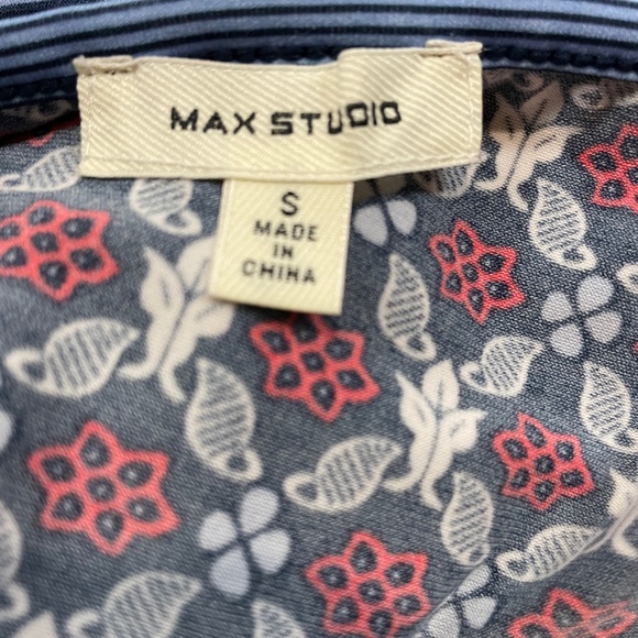 Max Studios Small Dress  Red White Blue Patriotic Print Stretch shoulder… - Picture 7 of 7